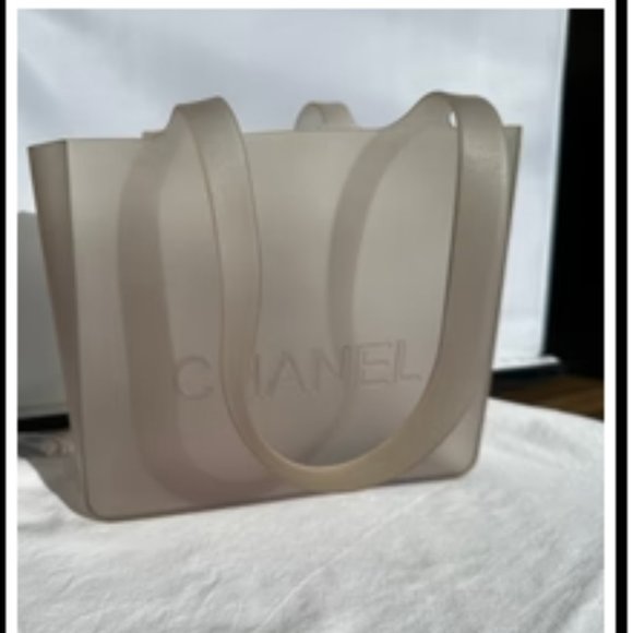 SALE! RARE - PREOWNED Chanel Silicone Gray Handbag - Picture 1 of 16